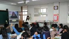 공교육의 변신…수업시간에 인성 기른다(한)