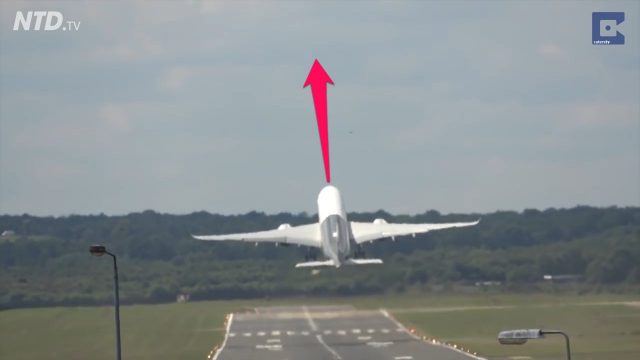Airbus A350 아찔한 곡예비행 “수직 이륙”