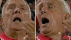 어릴 적 응원하던 축구팀이 ‘74년’만에 1부 리그에서 승리하자 눈물 쏟는 할아버지 (영상)